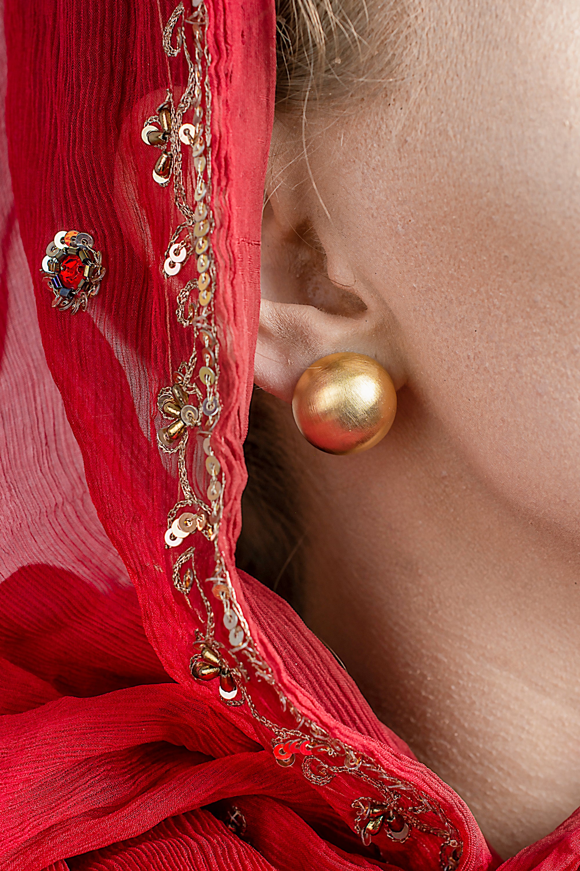 Buy Black Earrings for Women by Vendsy Online | Ajio.com