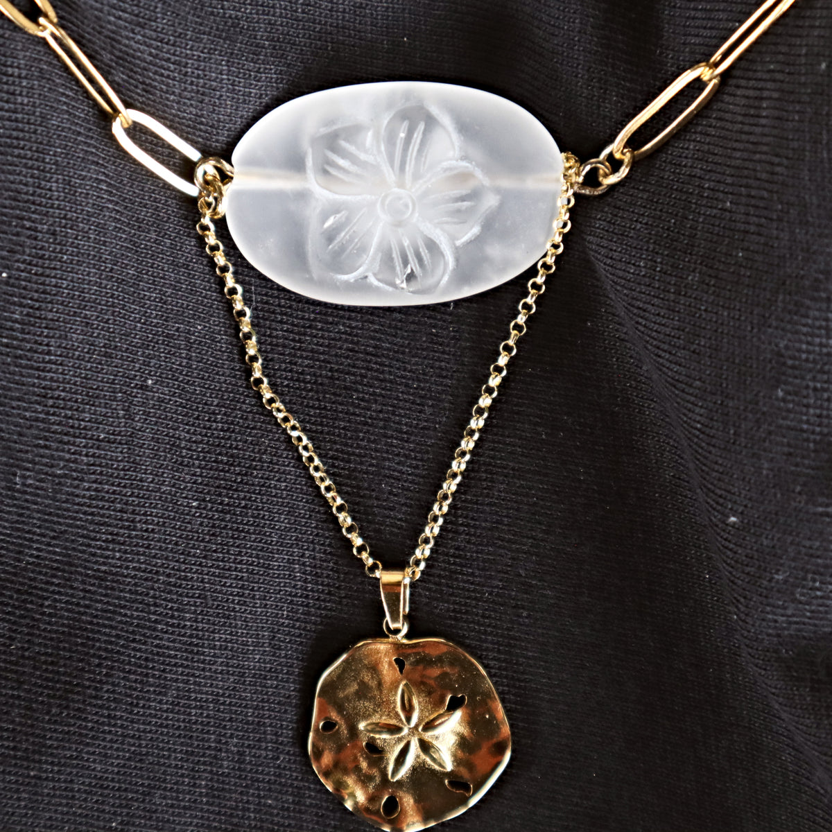 crystal quartz flower carved necklace